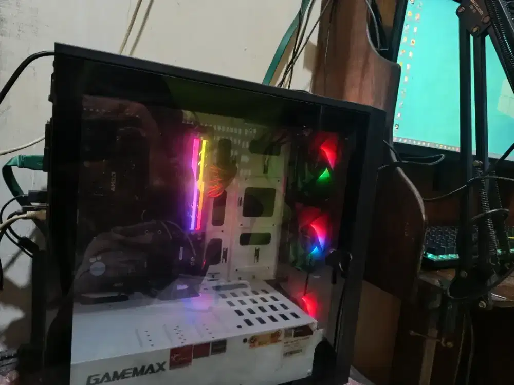 PC Desktop AMD Ryzen Ram 16