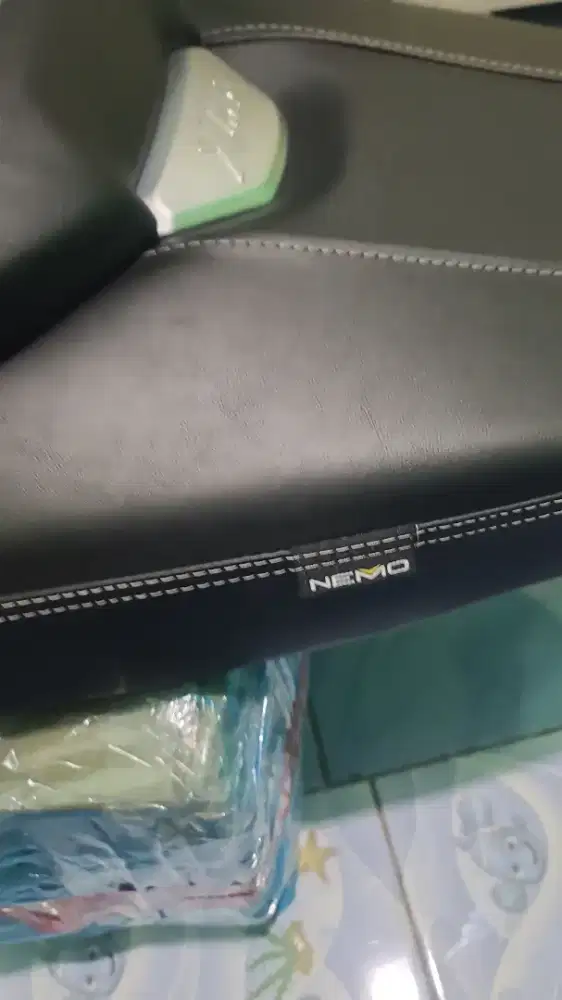 Mo jual jok motor xmax merek nemo