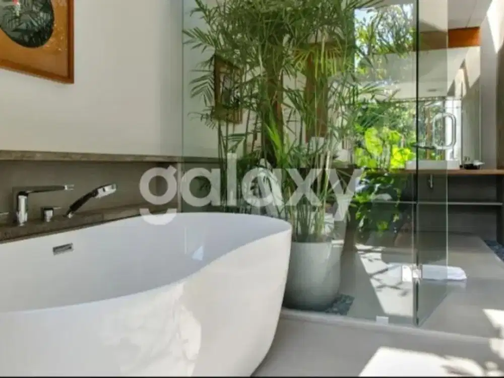 VILLA CANTIK 1 LANTAI DI DOMISILI CANGGU BADUNG, BALI - Thumbnail 9