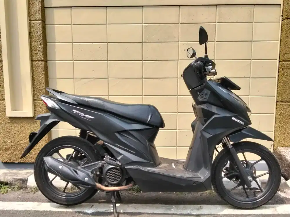 Honda Beat deluxe tahun 2021 pajak B dki