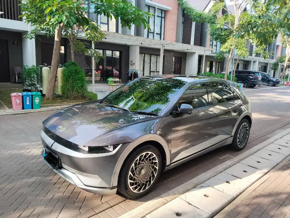 Ioniq 5 th 2023,Long range signature.