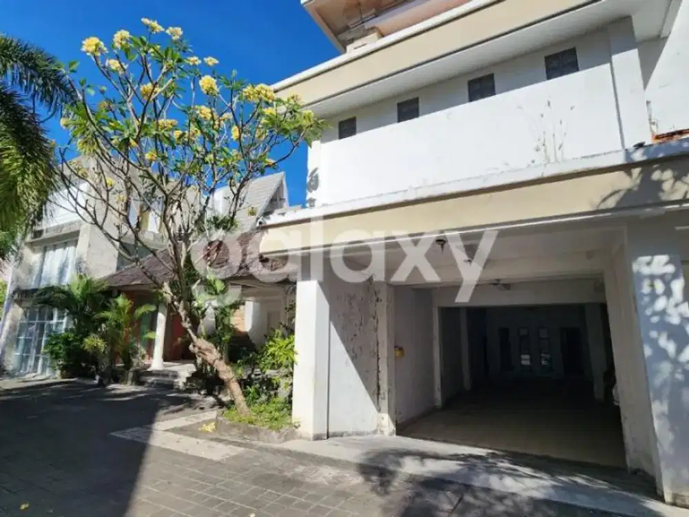 GEDUNG KUTA BADUNG, BALI