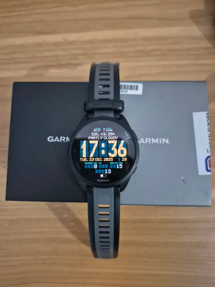 Garmin Forerunner 165 (non music)