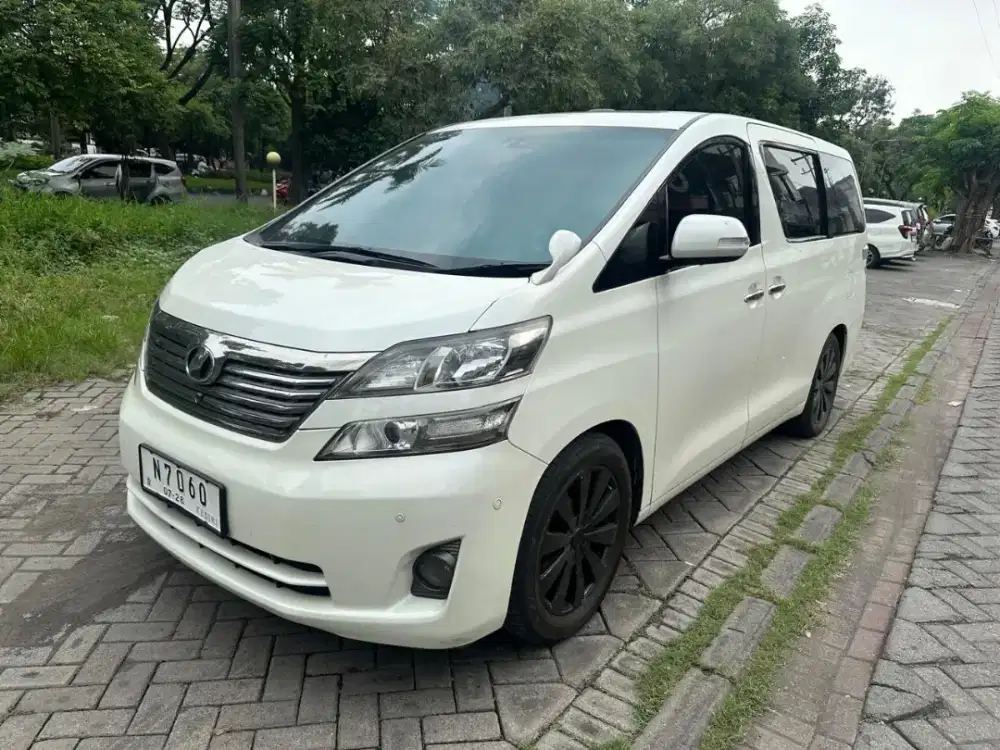 Toyota Vellfire 2.4 V 2009 Premium Sound Istimewa