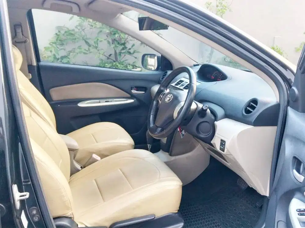 Toyota Vios G A/T Rawatan ATPM Body Mulus Interior Orsinil Siap Pakai