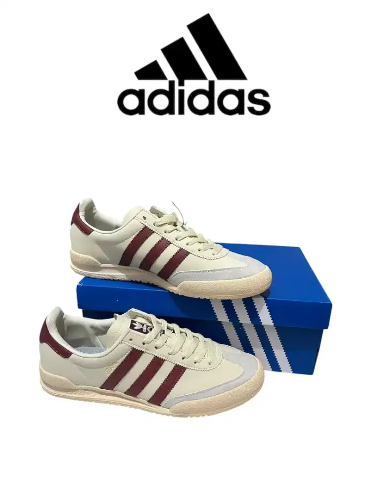 Sepatu adidas jeans premium ukuran 42