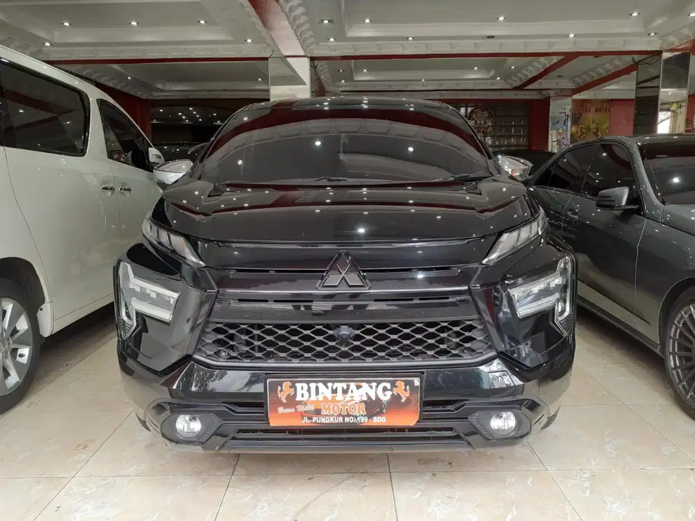 KM 12RB! XPANDER ULTIMATE AT 2024 BLACK /MODEL TH 2025 (BINTANG MOTOR)
