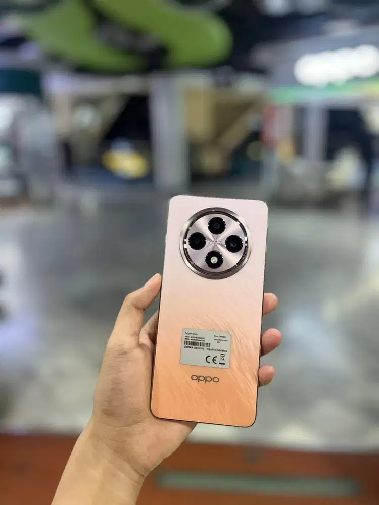 oppo reno 12f 5g 12/256 second like new belum pernah service