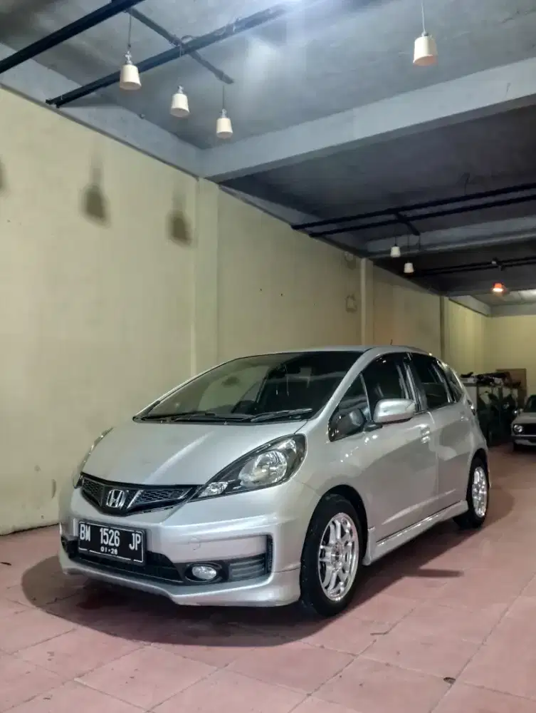 Honda Jazz RS MMC 1.5 AT 2012