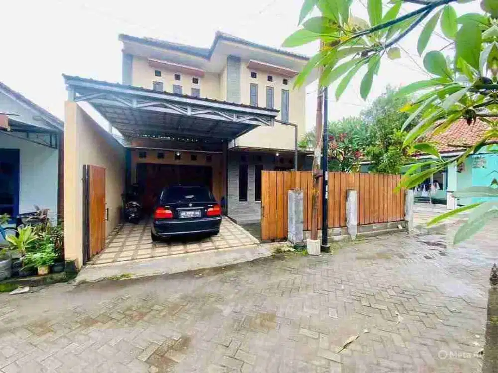 DIJUAL RUMAH MEWAH MEGAH + PRABOTAN BONUS MOBIL AMBARKETAWANG GAMPING