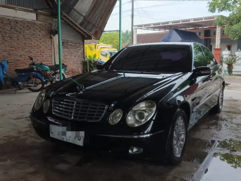 Mercedes benz w211 e240 2003