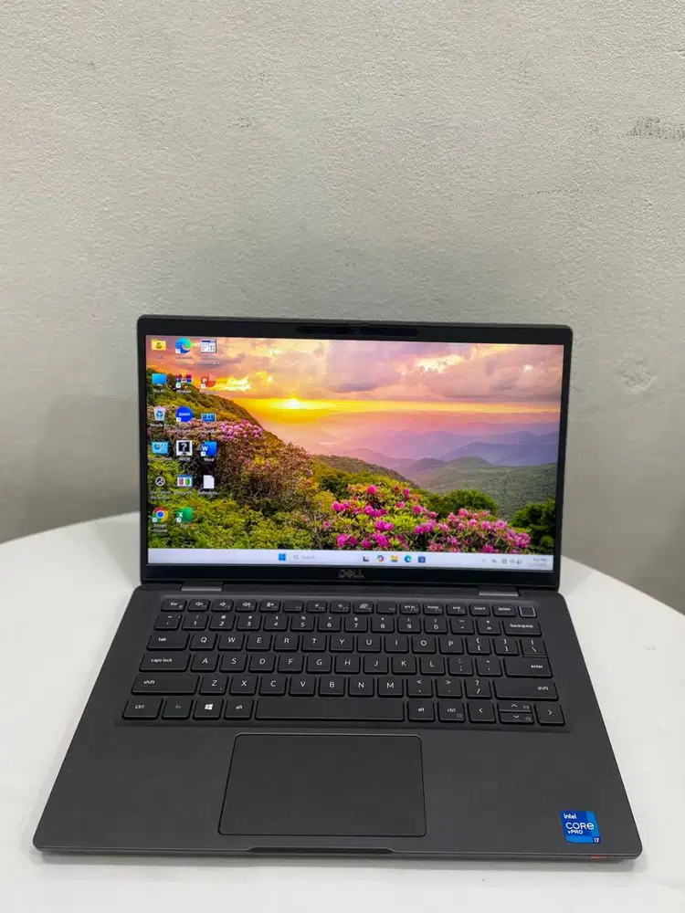 Laptop Second Dell Latitude 7320 Core i7-11485G7 32GB DDR4 13inch N-EC