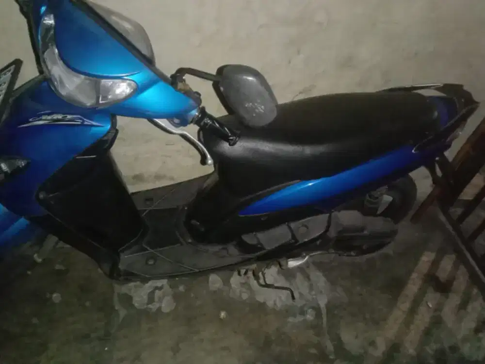 Yamaha Mio th 2011 warna biru