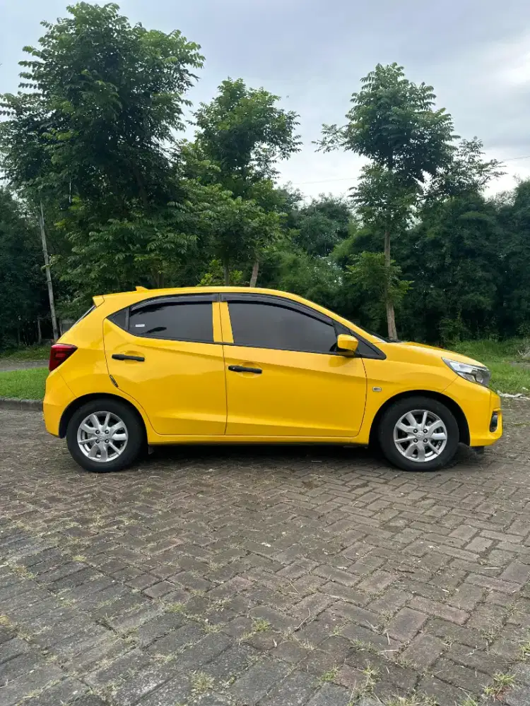 Brio E matik 2020 limited kuning,KM 60rb asli record,pjk pjg,murah
