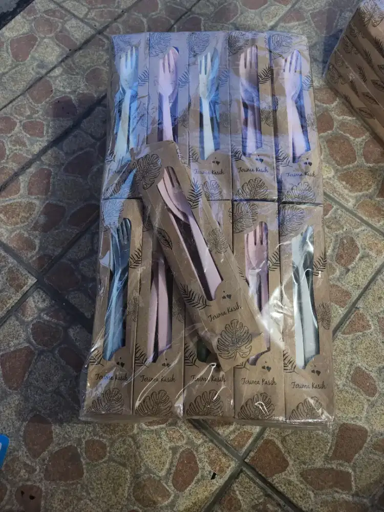 DIJUAL SENDOK SOUVENIR PART 2