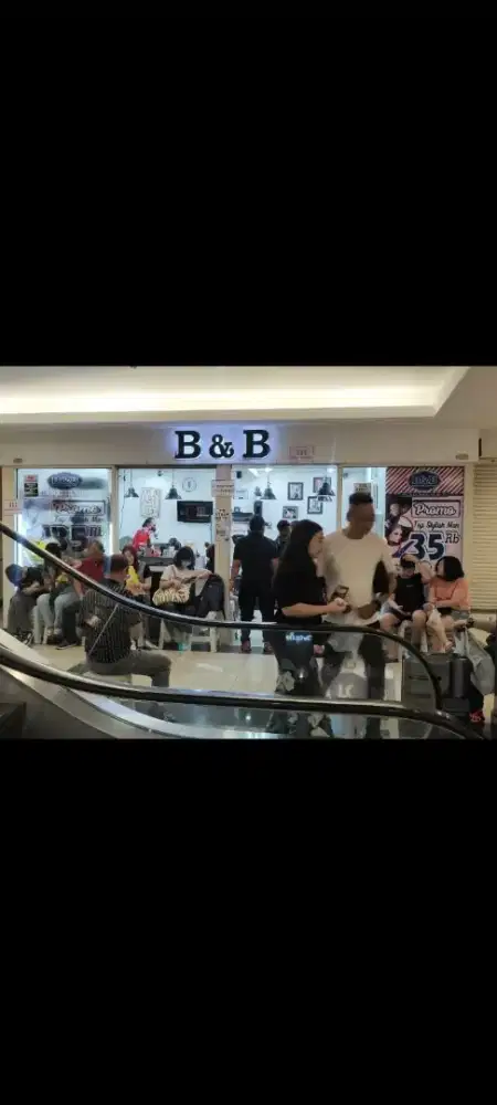 LOWONGAN KAPSTER WANITA SALON