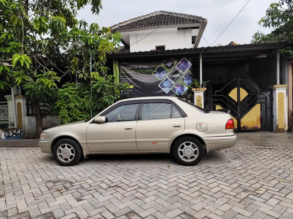 Toyota Corolla 1996 Bensin