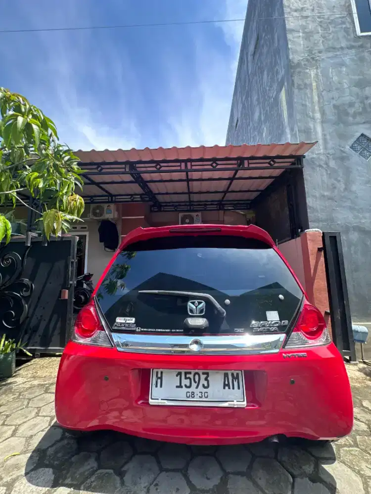 Mobil atas nama sendiri