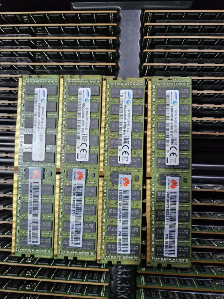 DIBELi DAN DiCARi RAM/MEMORI SERVER BEKAS