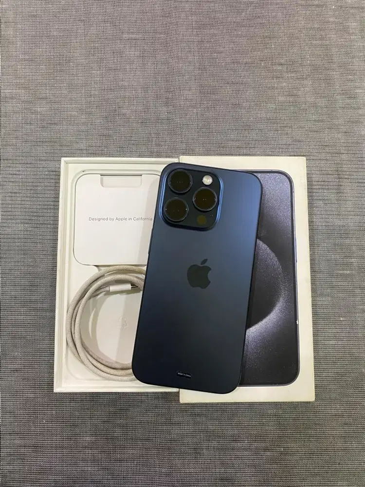 iPhone 15 Pro 256GB iBox