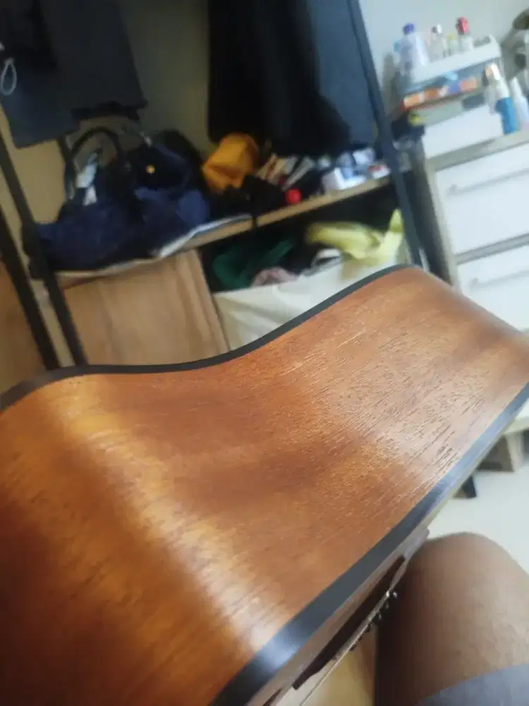 di jual gitar akustik BU