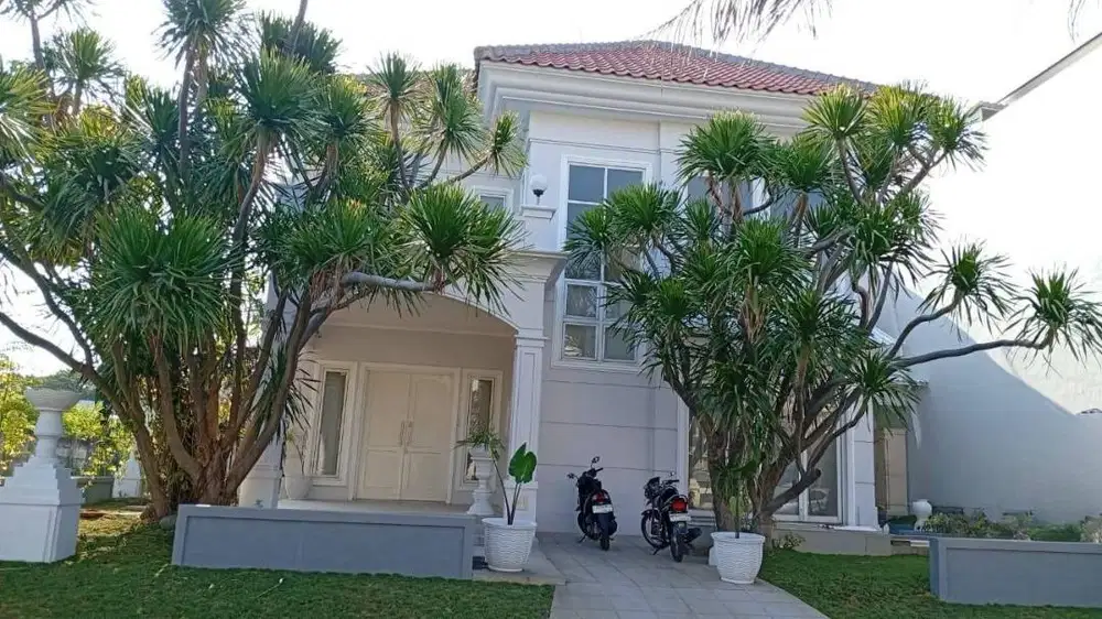 DISEWAKAN RUMAH JALAN ARIF RAHMAN HAKIM - FULL FURNISHED