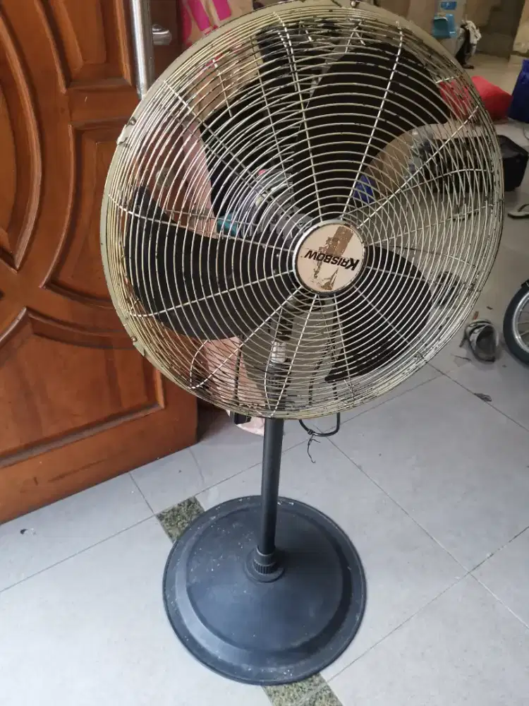 Kipas Berdiri Krisbow 20 inci mantap