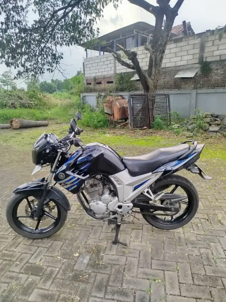 Scorpio 225 Tahun 2012