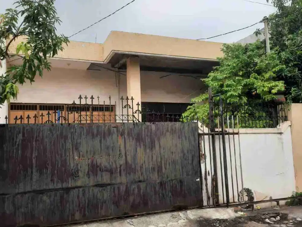RUMAH LAMA HITUNG TANAH SAJA 5JUTA AN/METER