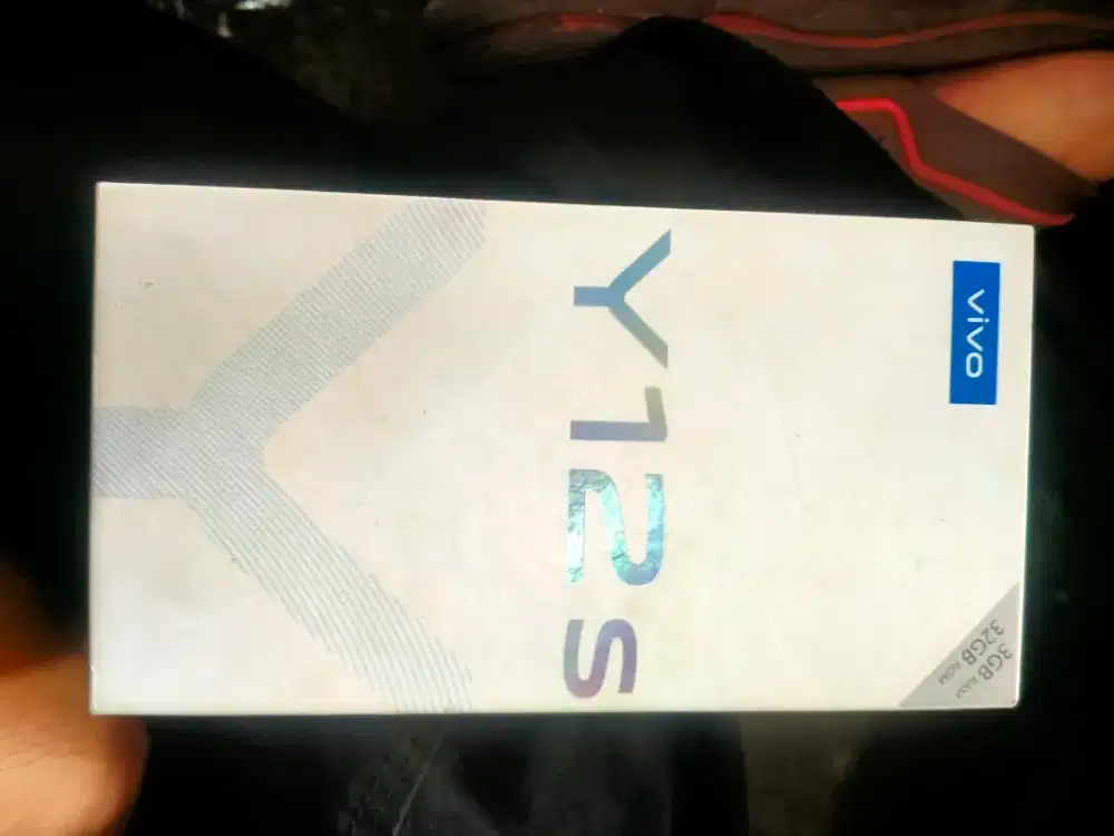 Vivo y12s kumplit
