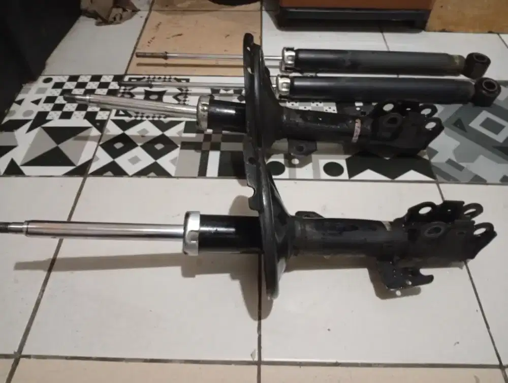 Sock absober alphart 2008 bilup