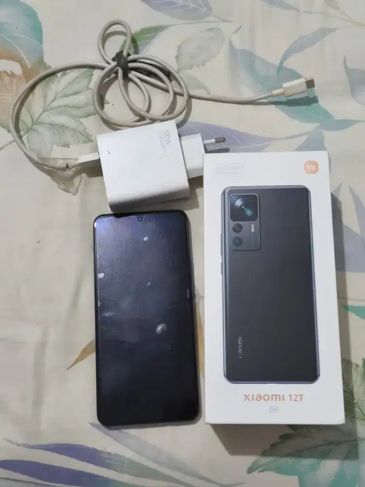 Dijual Hp Xiaomi 12T 8/256Gb 5G