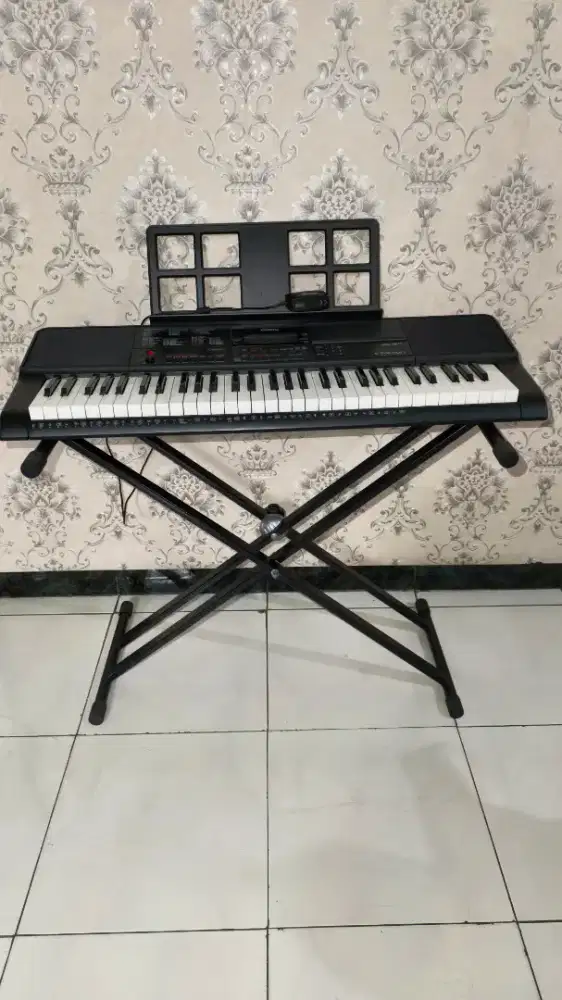 Keyboard piano casio CTX-700