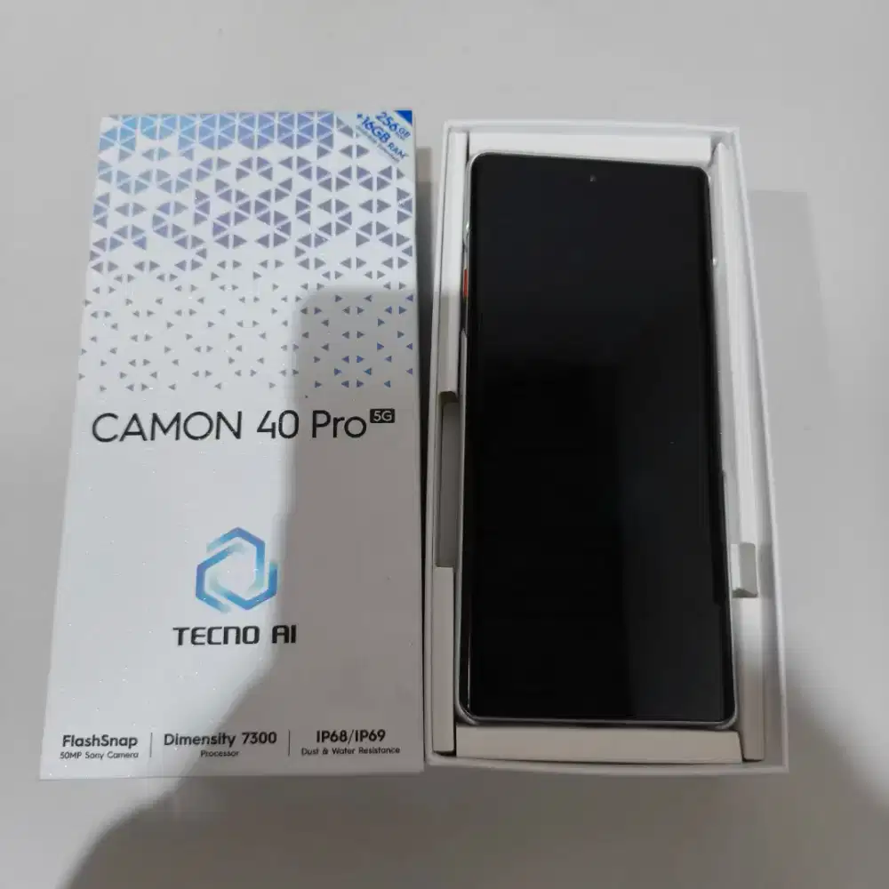 Tecno camon 40 PRO 5G 256+8