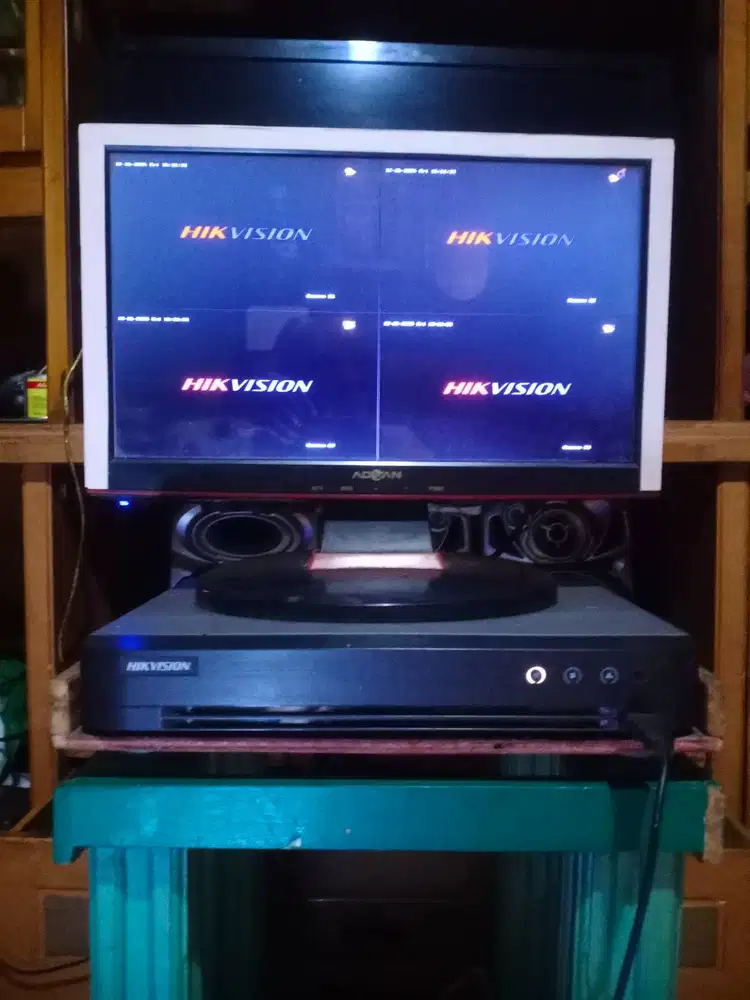 DVR HIKVISION 4CH ids7204hqhi m1