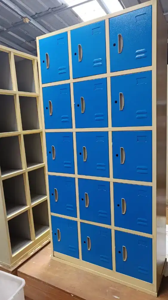 lemari loker buat penyimpanan buku dan kertas