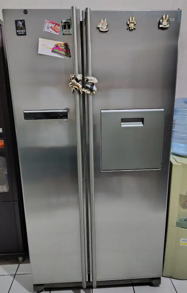 Kulkas Samsung Side by Side RSA1VTSL minus display/tombol temperature