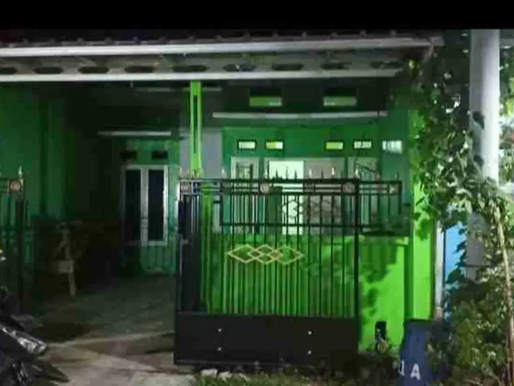 DIJUAL RUMAH OVER KREDIT HADAP JALAN UTAMA, BAGUS BUAT USAHA, BELAKANG BCM, FULL RENOV DEPAN BELAKANG