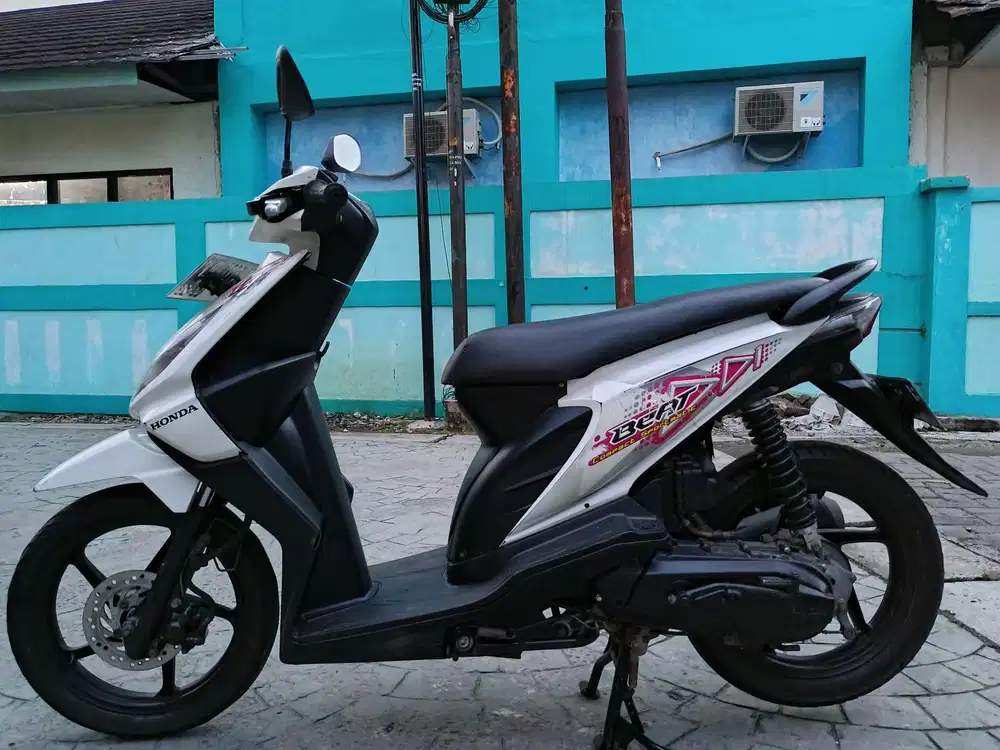 Honda beat karbu 2012 stater tokcer halus mulus terawat