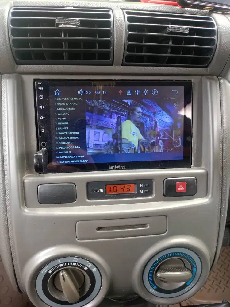 Dijual Xenia tahun 2010, punya sendiri, plat AG jatim