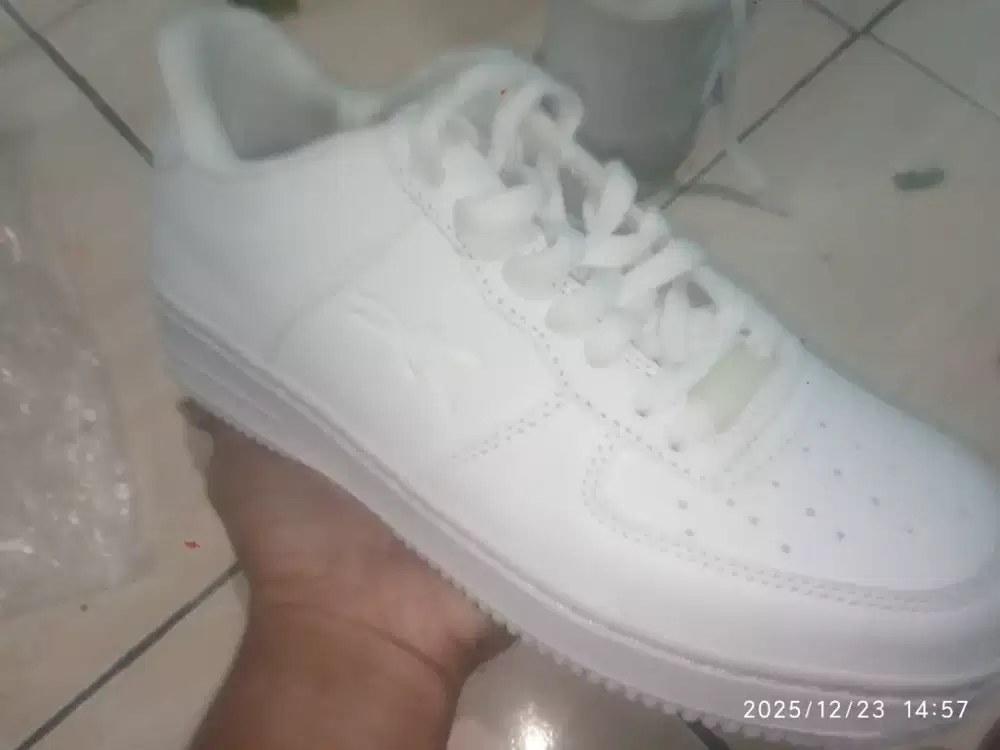 Nasr Footwear sz 41 Original