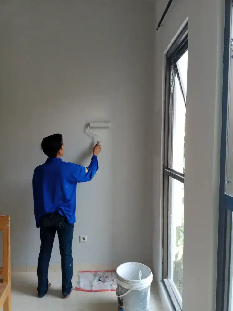 Tukang cat renovasi rumah