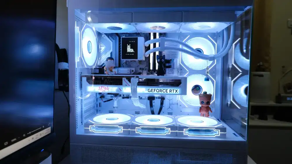 PC Gaming RTX 5060 8GB RAM 32GB - White (Preloved)