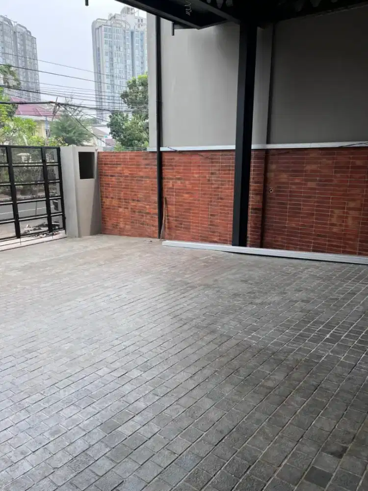 Ruko 3 Lantai di Cempaka Putih Jakarta Pusat
