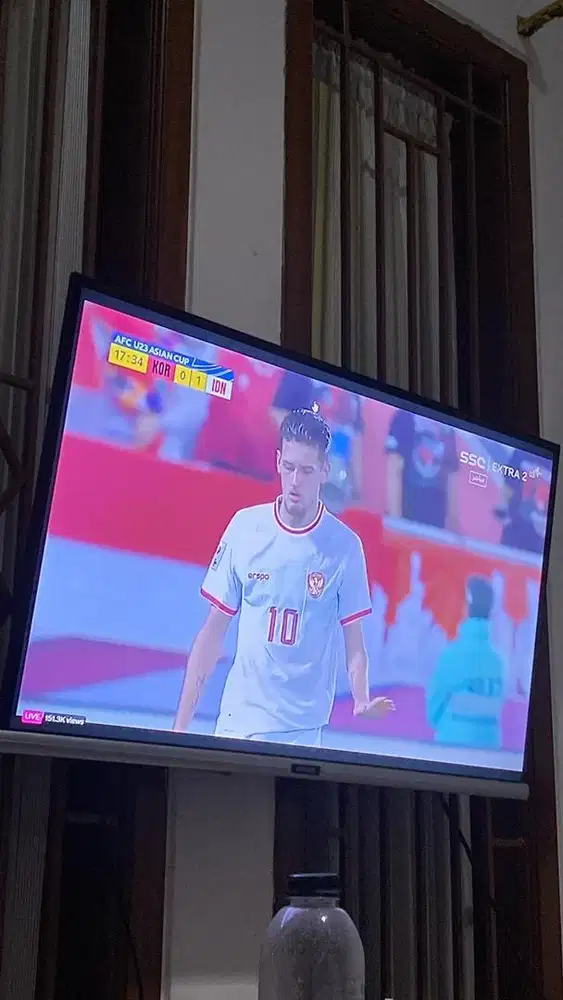 Smart tv coocaa 32 inch minus dikit garis serambut