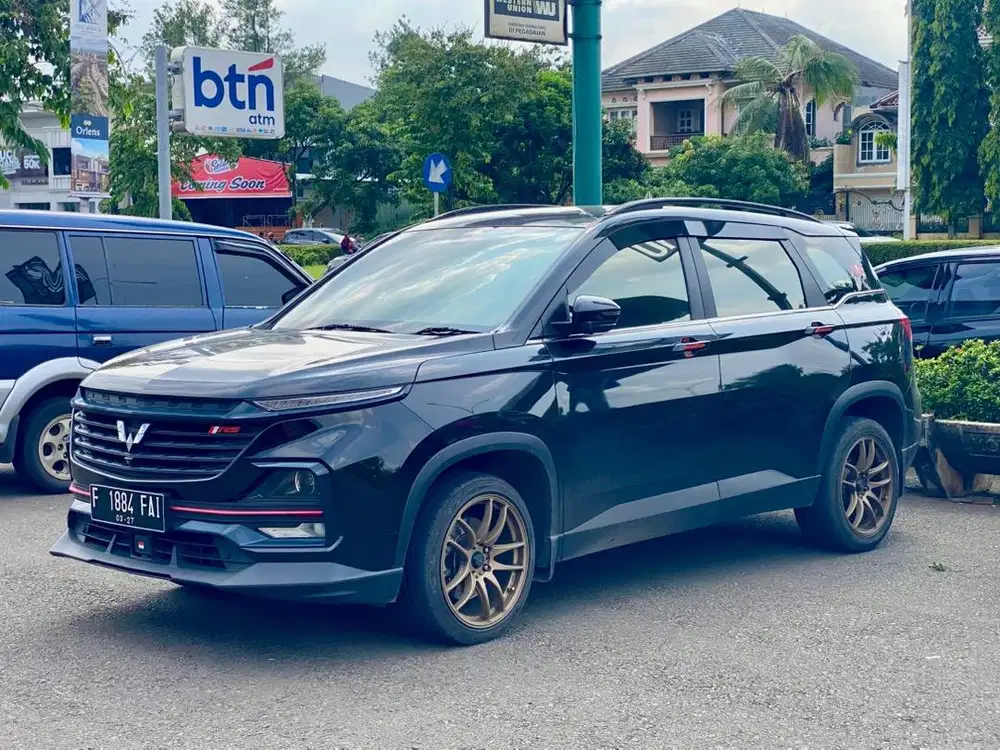 Wuling Almaz RS EX
