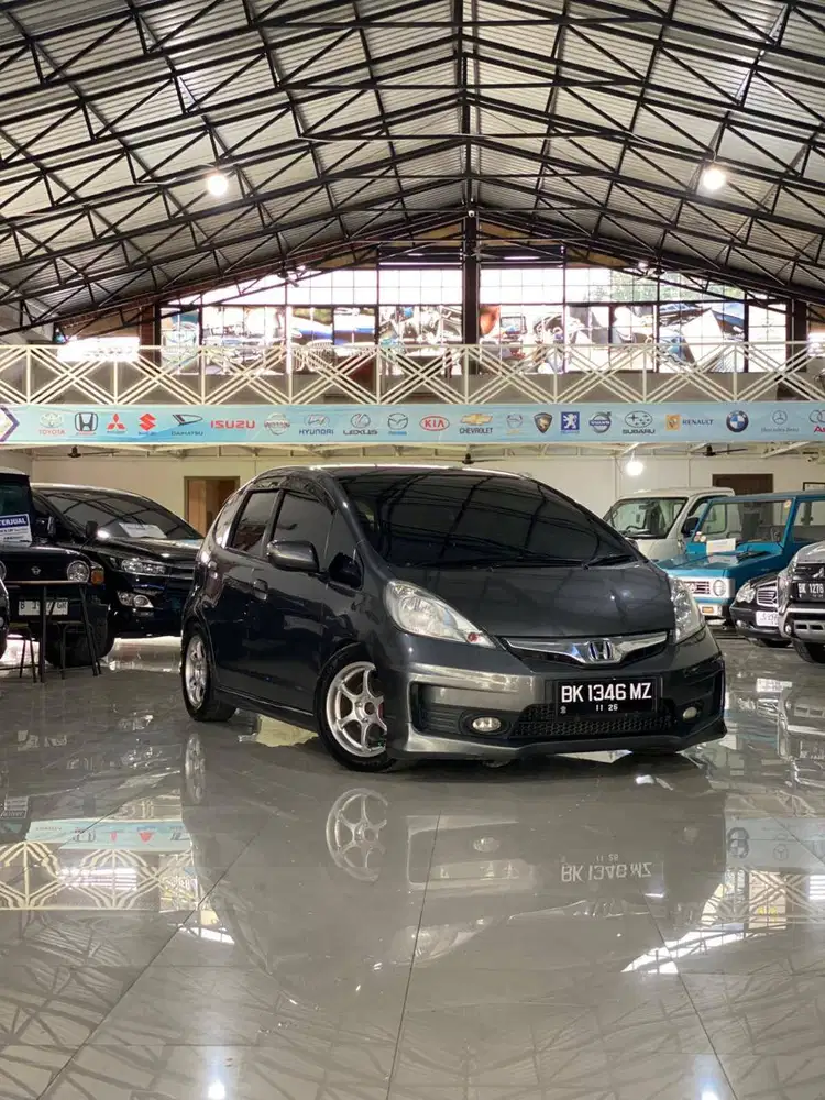 HONDA JAZZ MANUAL TIPE S 2013