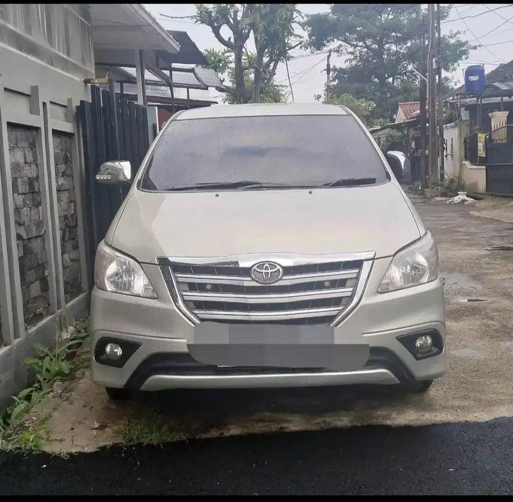 Dijual kijang innova 2.4 Diesel AT