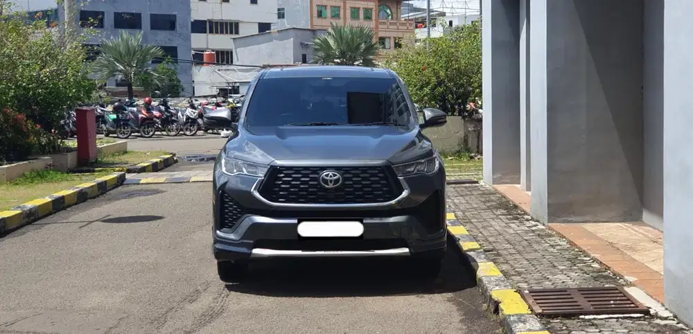 Km8rb toyota zenix v hybrid modelista 2024 abu matic