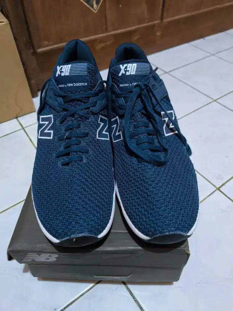 New balance x 90 kondisi size 44